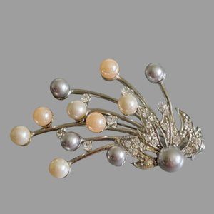 Rhinestone & Gray/White/Cream Pearl Brooch Pin